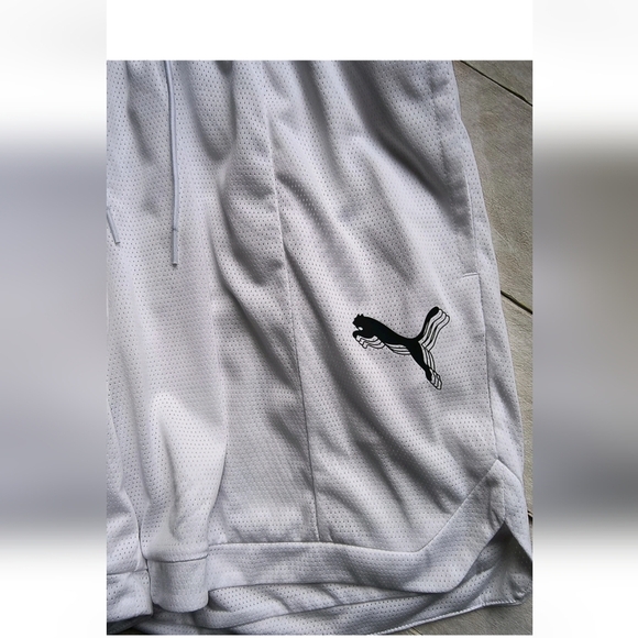 Men's Puma Dry Cell Foundation White Shorts Basketball Tennis Size Small NWT - Picture 2 of 6